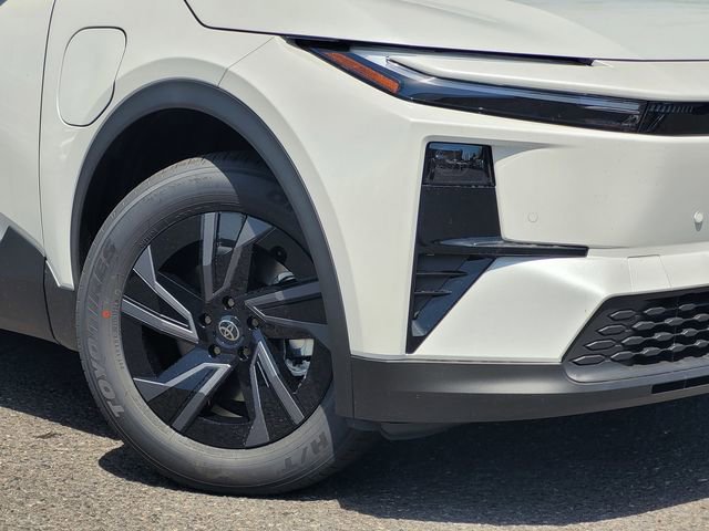 New 2026 Toyota C-HR AWD/4WD image 3