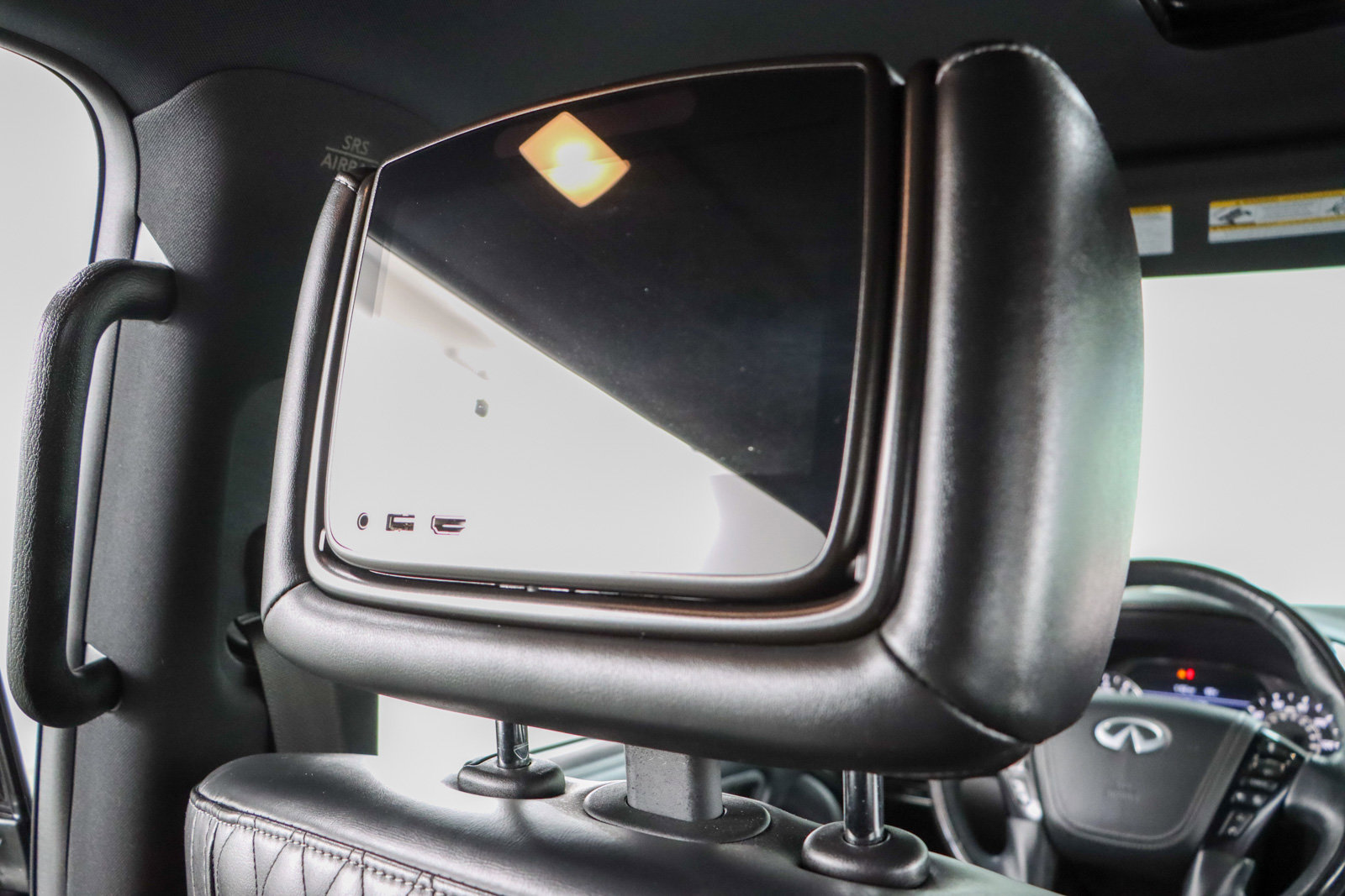 Used 2022 INFINITI QX80 Sensory w/ Cargo Package image 22