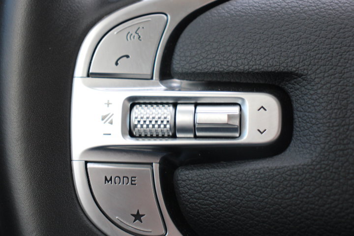 Used 2021 Genesis GV80 2.5T w/ Prestige Package 04 image 26