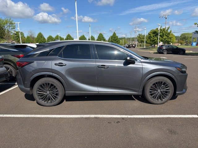 Used 2024 Lexus RX 350 Premium w/ Accessory Package AWD/4WD image 4