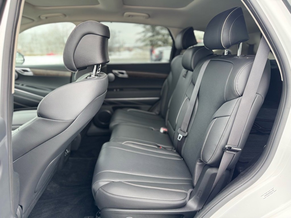 Used 2025 Genesis GV80 3.5T Advanced image 27