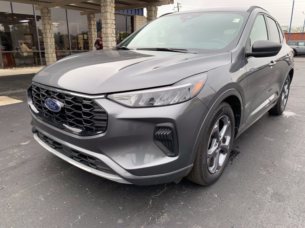 Certified 2023 Ford Escape ST-Line w/ Tech Pack #1 FWD image 8