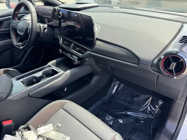 New 2026 Chevrolet Equinox EV RS w/ Convenience Package II FWD image 6