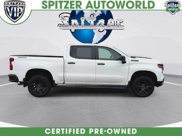 Used 2023 Chevrolet Silverado 1500 Custom Trail Boss w/ LPO, Dark Essentials Package AWD/4WD image 11