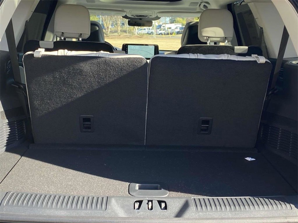 New 2025 Lincoln Aviator Reserve w/ Luxury Package image 10