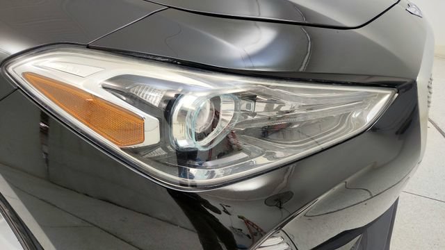 Used 2019 Genesis G70 3.3T Advanced RWD image 22