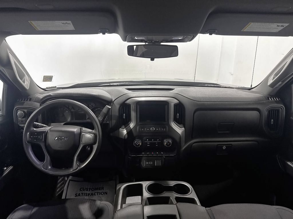 Used 2022 Chevrolet Silverado 1500 Custom Trail Boss w/ LPO, Dark Essentials Package AWD/4WD image 3