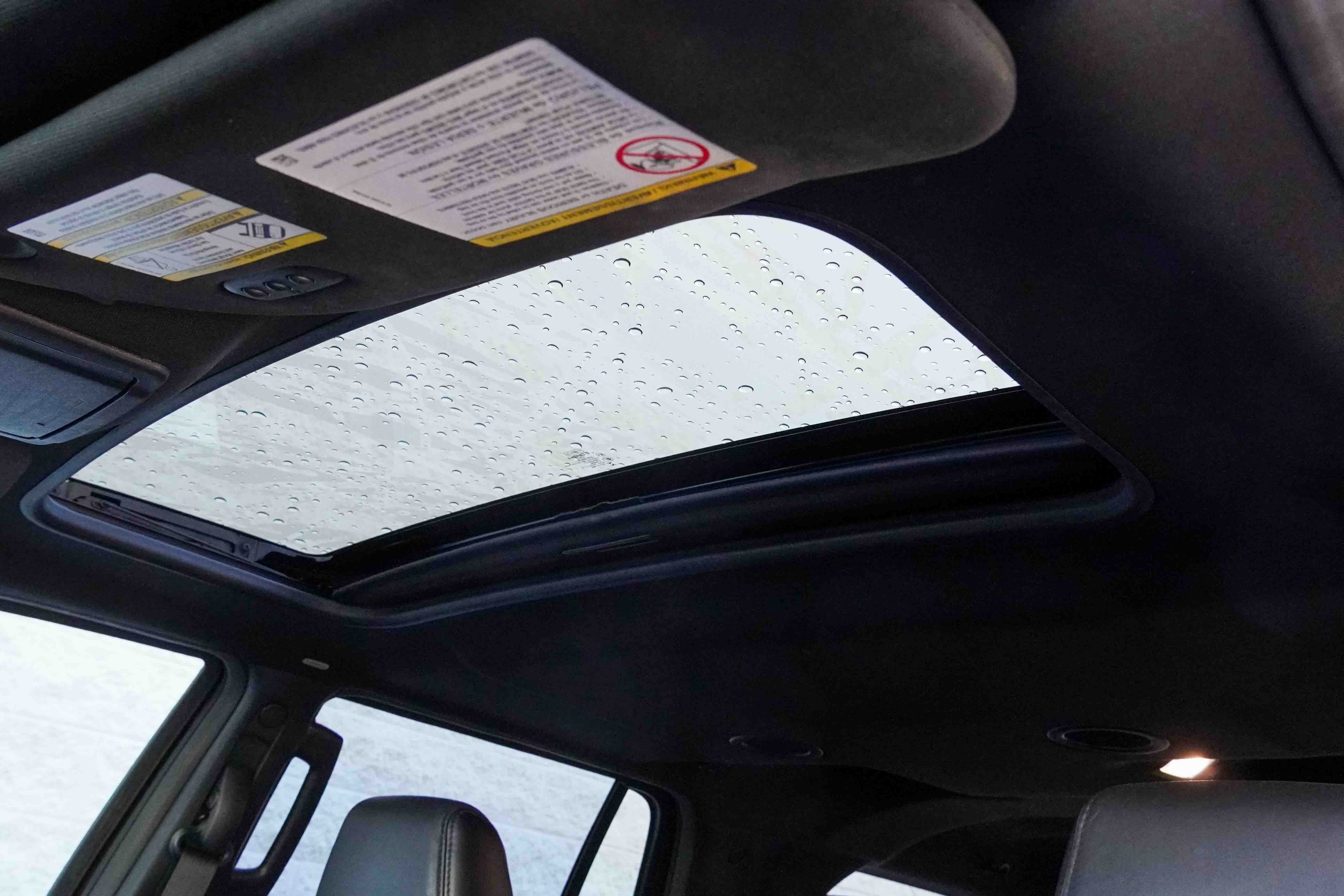 Used 2017 Lincoln Navigator Select image 14