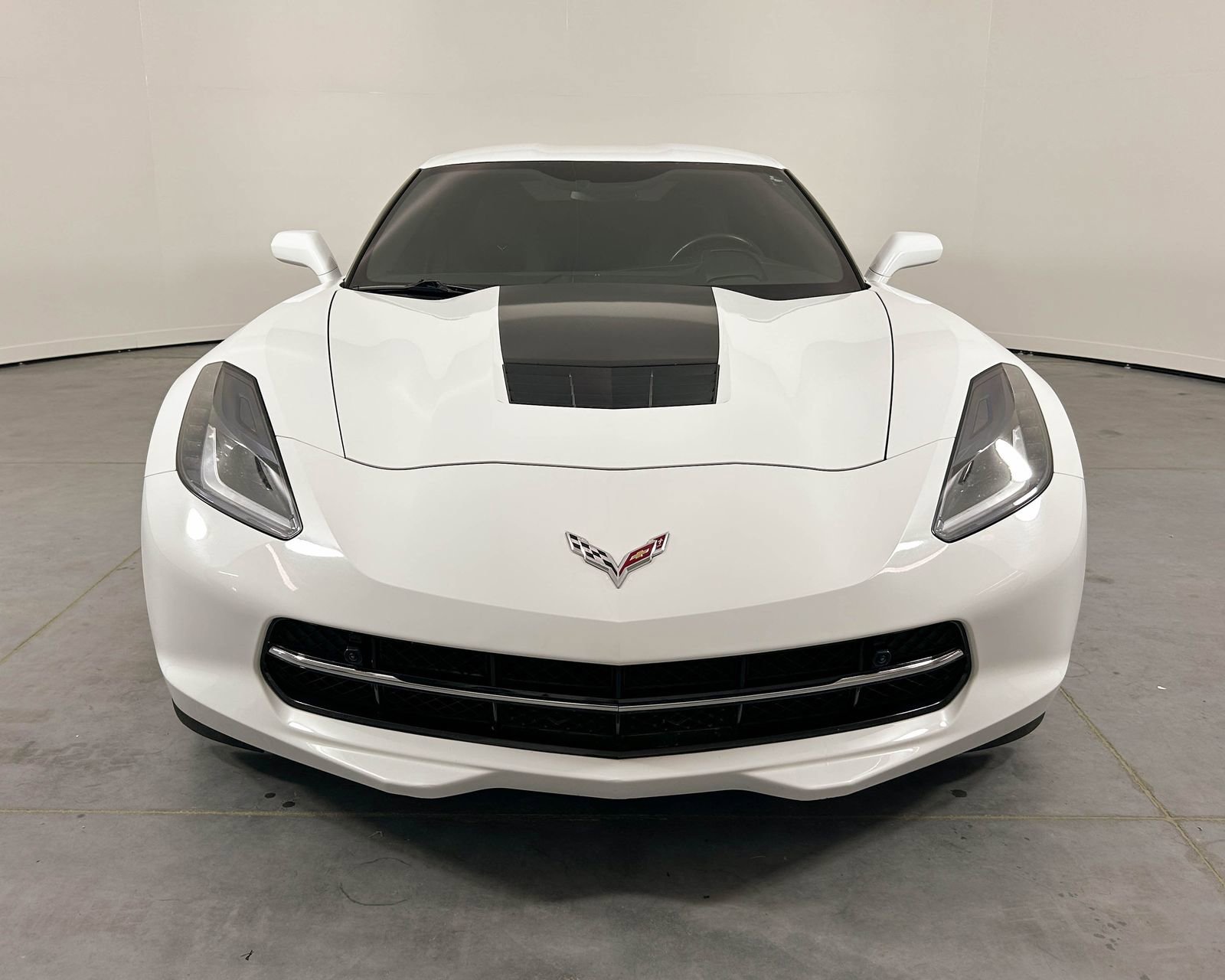 Used 2016 Chevrolet Corvette Stingray Coupe image 2