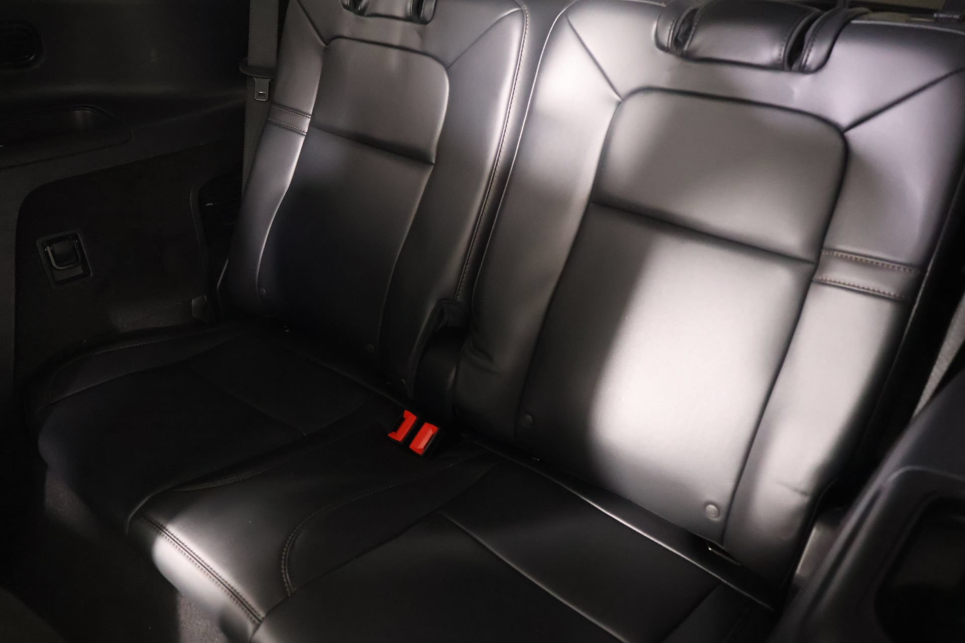 Used 2025 Lincoln Aviator AWD w/ Jet Appearance Package image 14