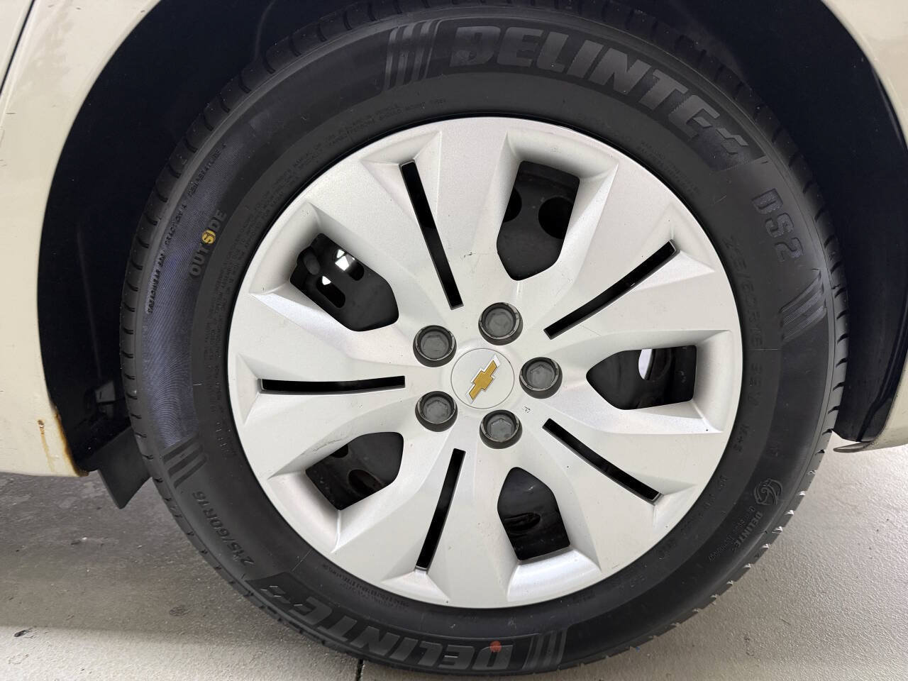 Used 2014 Chevrolet Cruze LS FWD image 27