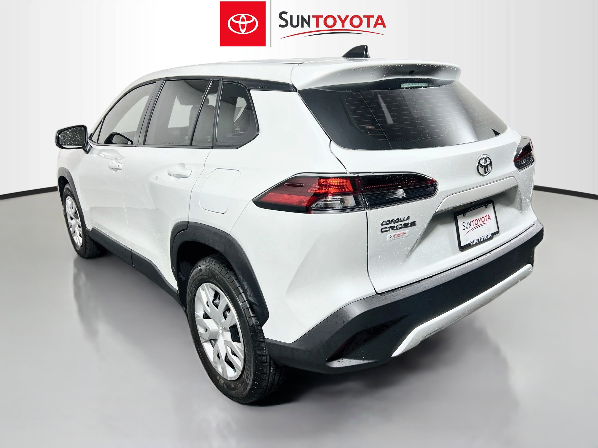 Used 2026 Toyota Corolla Cross L FWD image 6