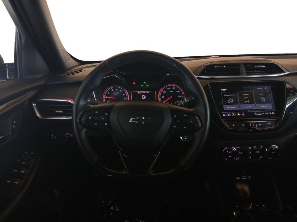 Used 2023 Chevrolet TrailBlazer RS w/ Sun and Liftgate Package FWD image 23