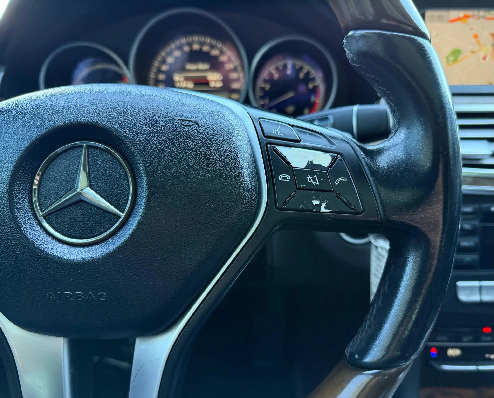 Used 2014 Mercedes-Benz E 350 4MATIC Sedan image 15