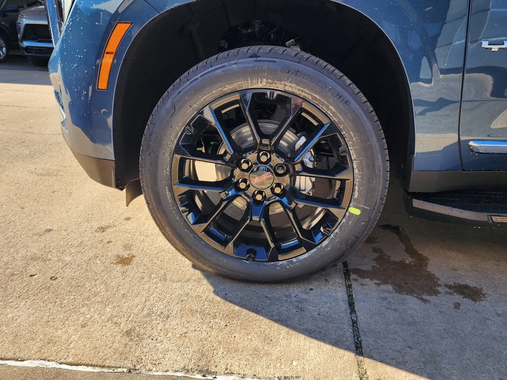 New 2026 GMC Yukon Elevation image 59