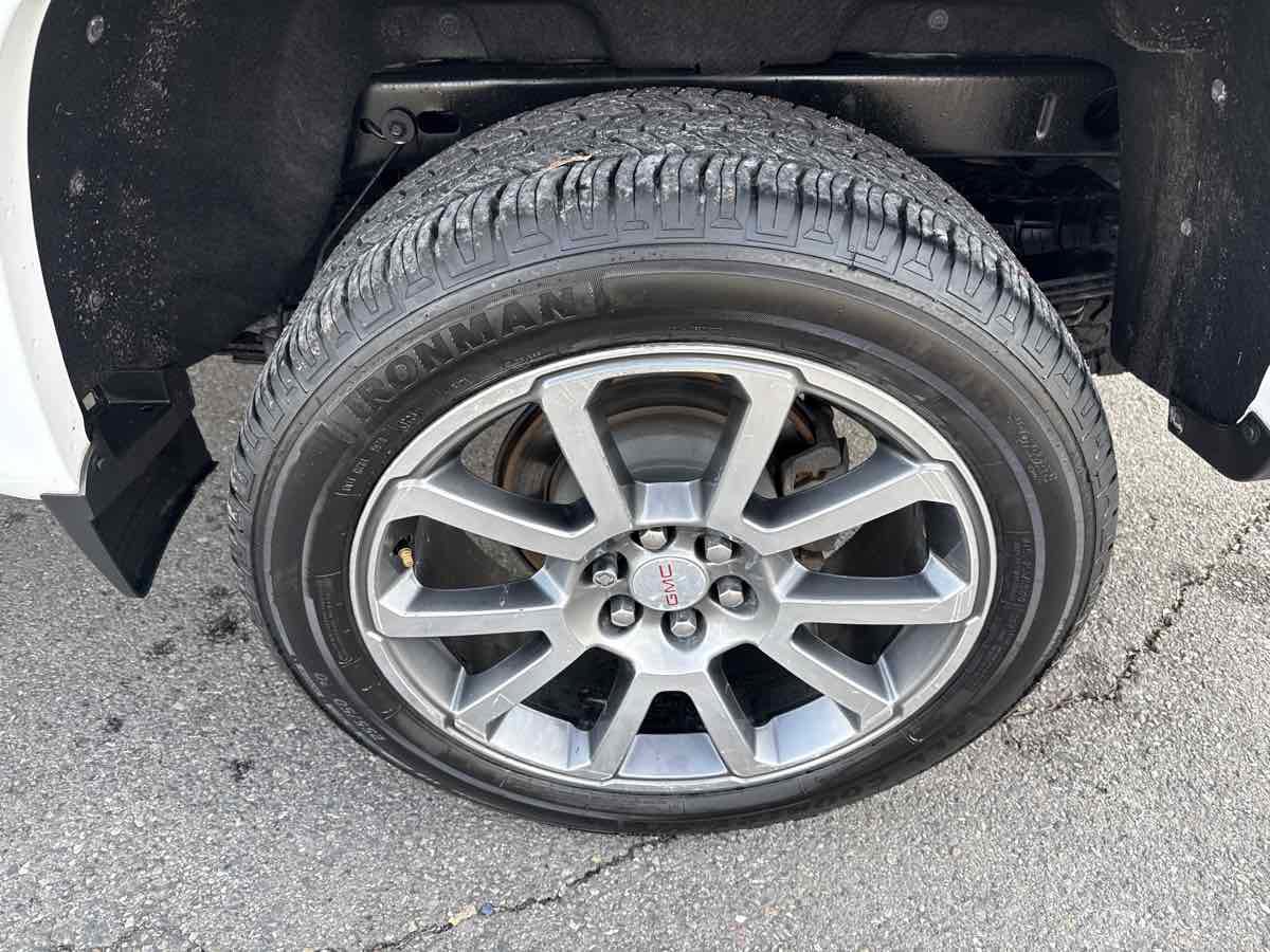 Used 2019 GMC Canyon Denali AWD/4WD image 10