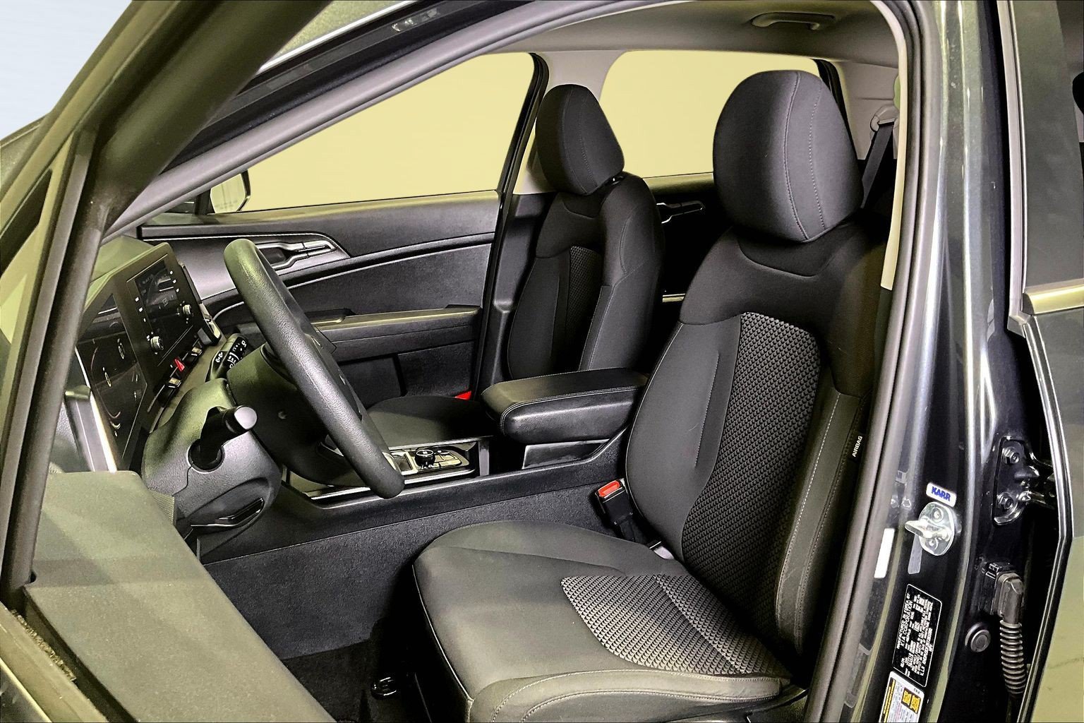 Used 2024 Kia Sportage LX FWD image 22