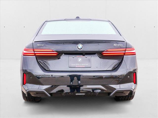 Used 2025 BMW 530i xDrive w/ Executive Package image 6