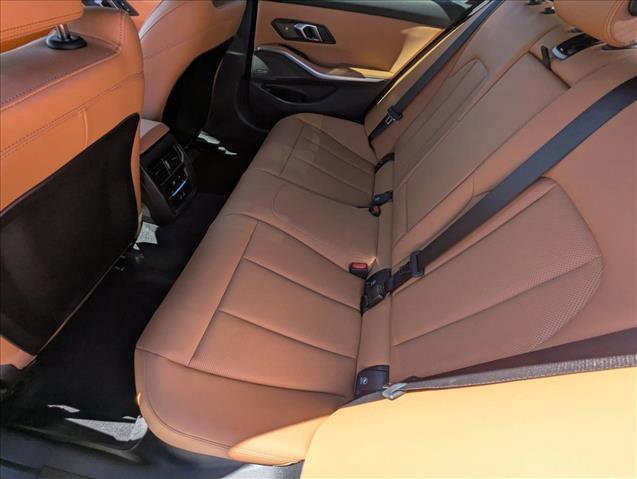 Certified 2025 BMW 330i Sedan w/ Premium Package image 20
