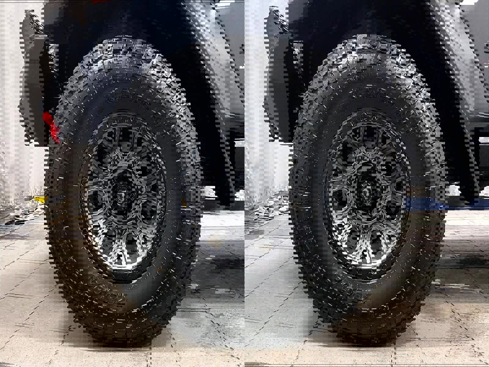 Used 2022 Jeep Wrangler Sport image 7