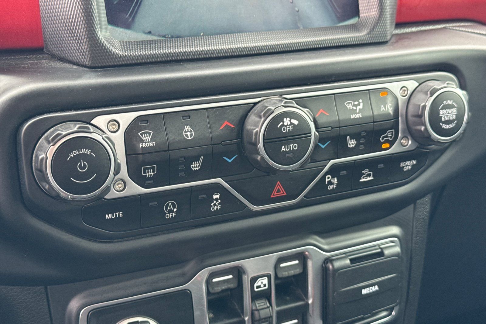 Used 2020 Jeep Gladiator Rubicon AWD/4WD image 21