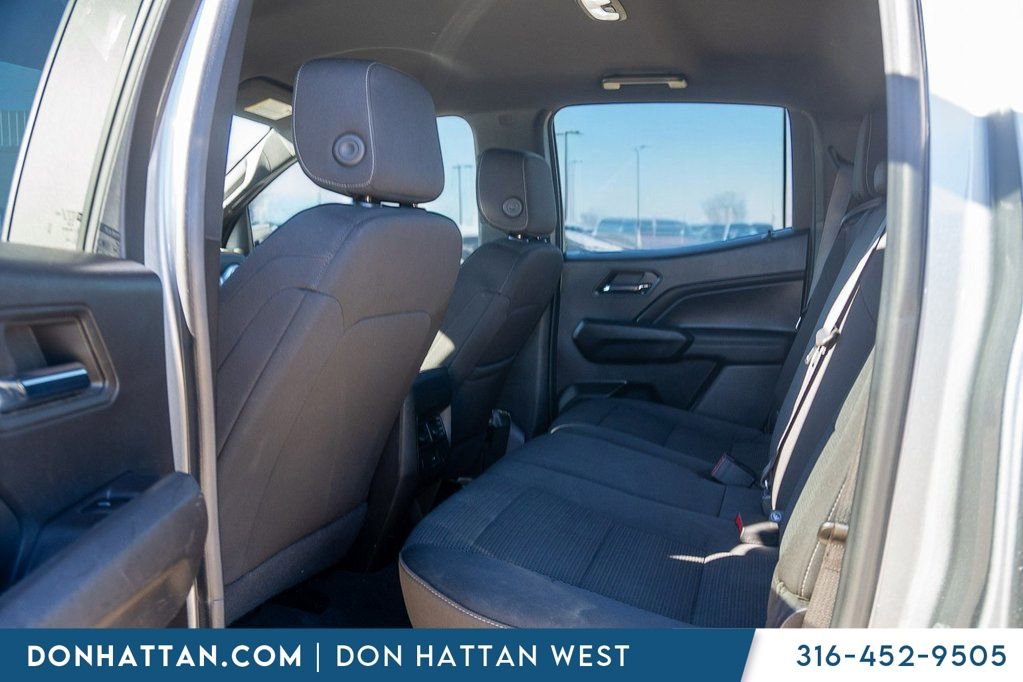 Used 2023 Chevrolet Colorado LT w/ LT Convenience Package image 15