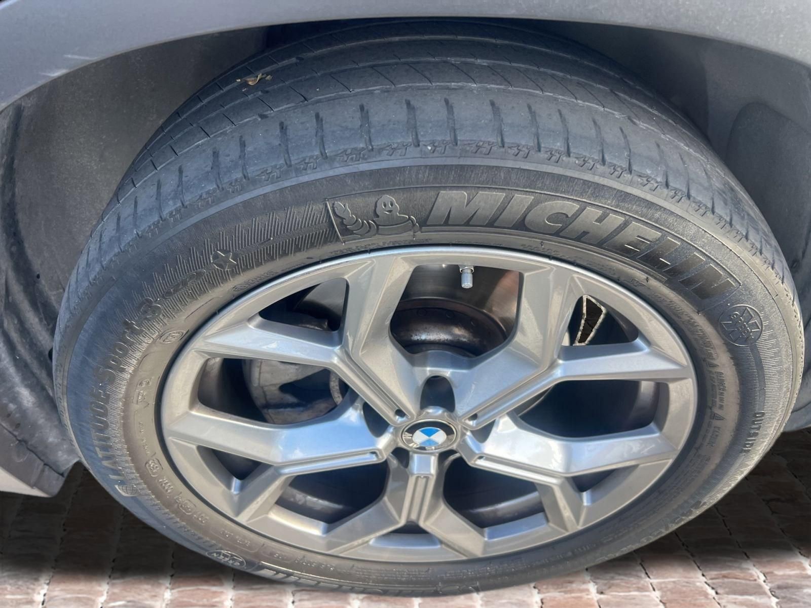 Used 2024 BMW X3 sDrive30i w/ Convenience Package RWD image 21