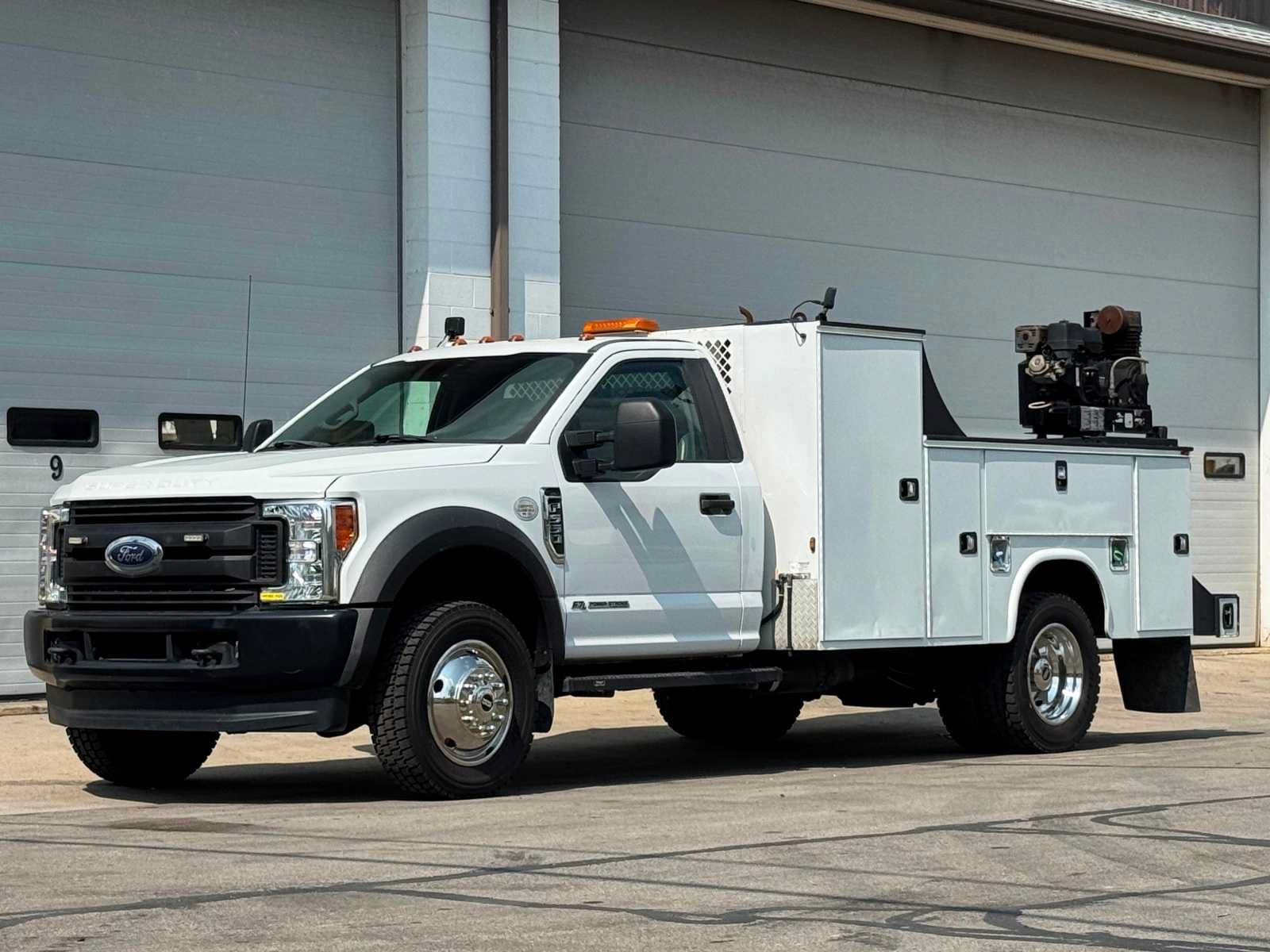 Used 2017 Ford F550 4x4 Regular Cab Super Duty