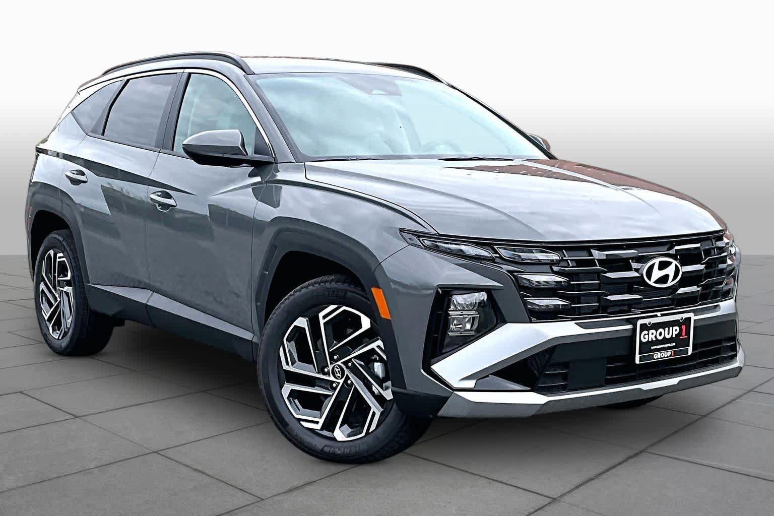 New 2026 Hyundai Tucson SEL Plus AWD/4WD image 2