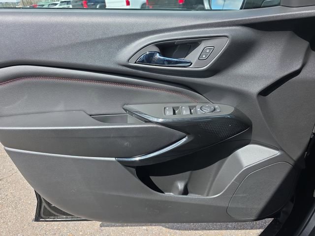 New 2026 Chevrolet Trax RS w/ Driver Confidence Package image 17