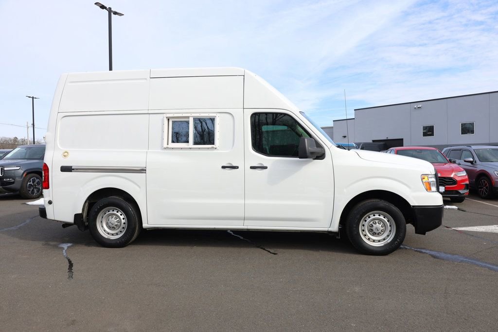 Used 2021 Nissan NV 2500 S image 6