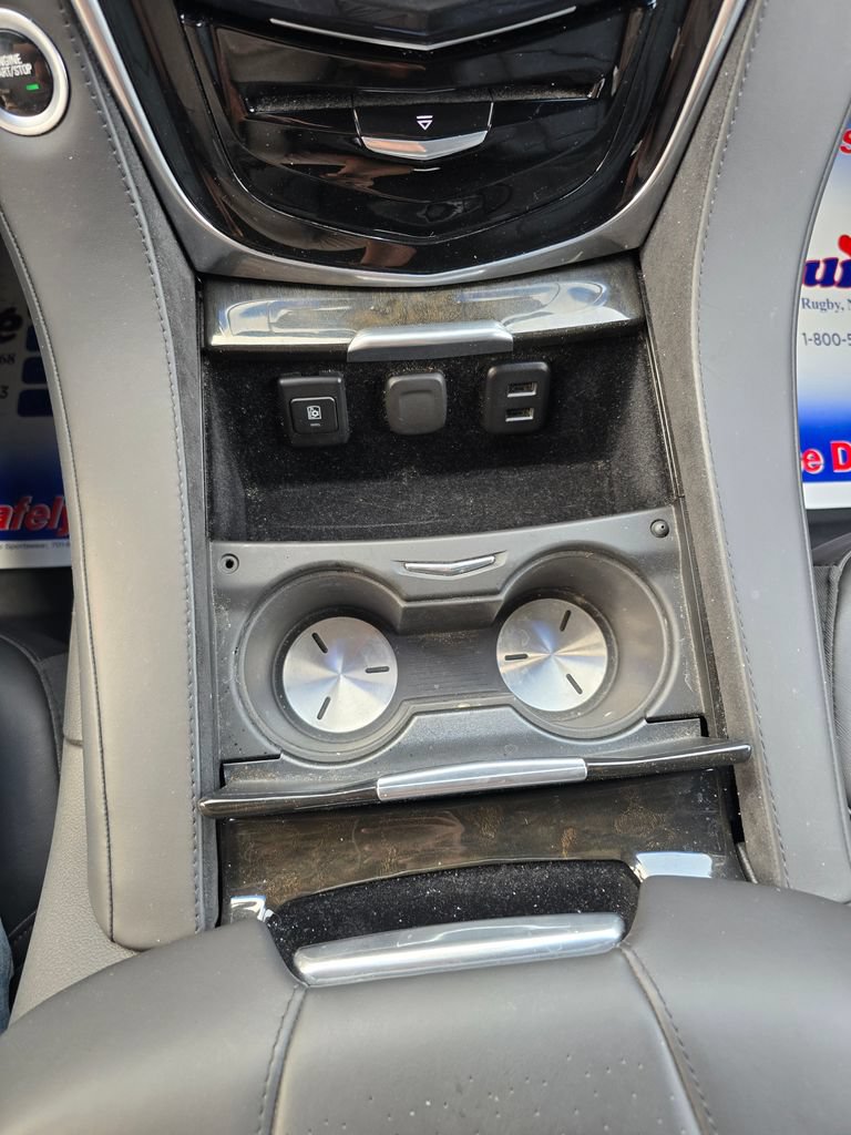 Used 2020 Cadillac Escalade Platinum AWD/4WD image 31