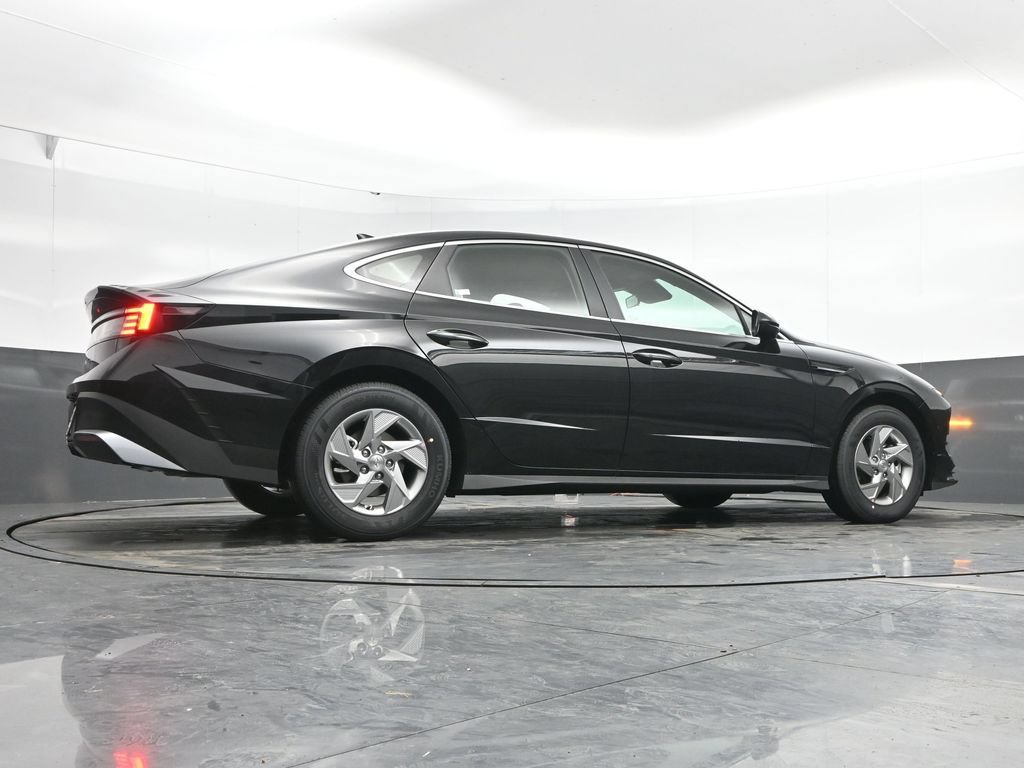 New 2026 Hyundai Sonata SE FWD image 22