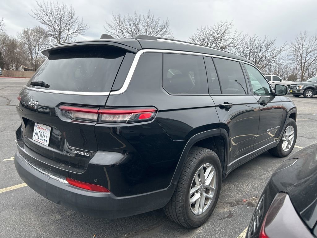 Used 2023 Jeep Grand Cherokee L Laredo AWD/4WD image 17