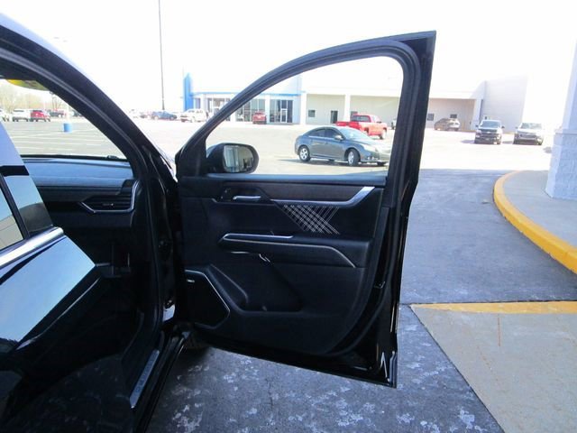 Certified 2024 GMC Acadia Denali w/ Super Cruise Package image 27