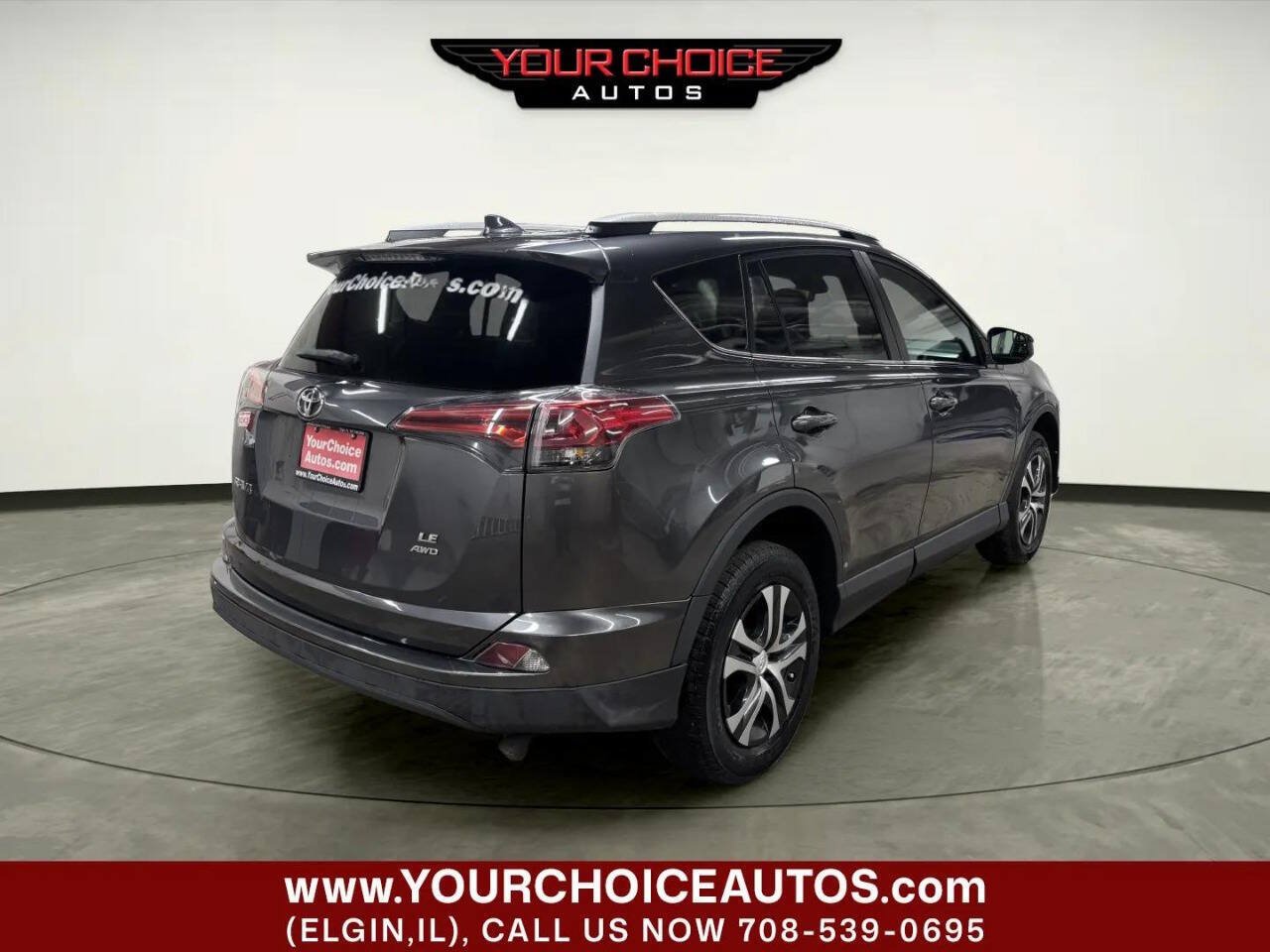 Used 2018 Toyota RAV4 LE w/ All Weather Liner Package AWD/4WD image 7
