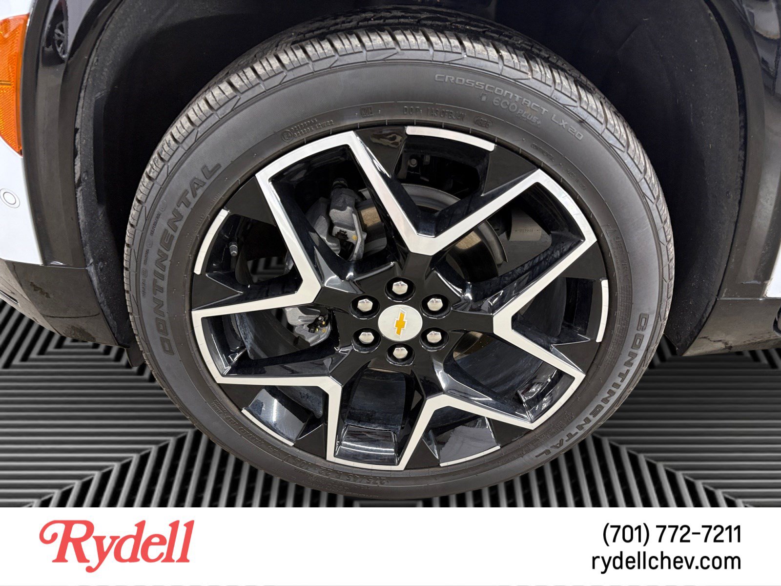 Used 2026 Chevrolet Traverse High Country w/ LPO, Floor Liner Package AWD/4WD image 9