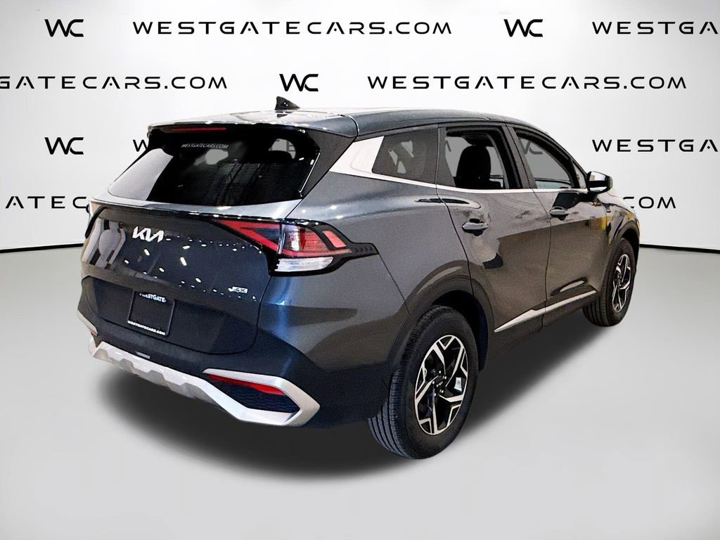 Used 2023 Kia Sportage LX image 8
