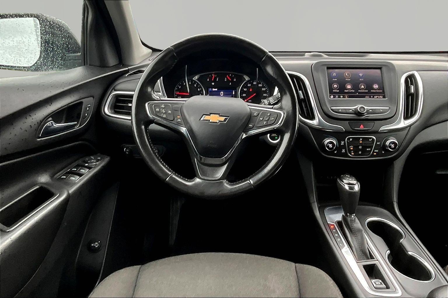 Used 2020 Chevrolet Equinox LT w/ Driver Convenience Package FWD image 8