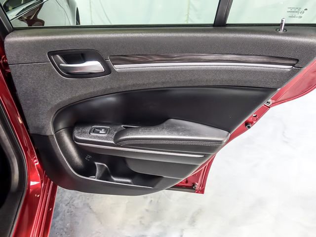 Used 2019 Chrysler 300 Touring w/ Quick Order Package 2EF image 29