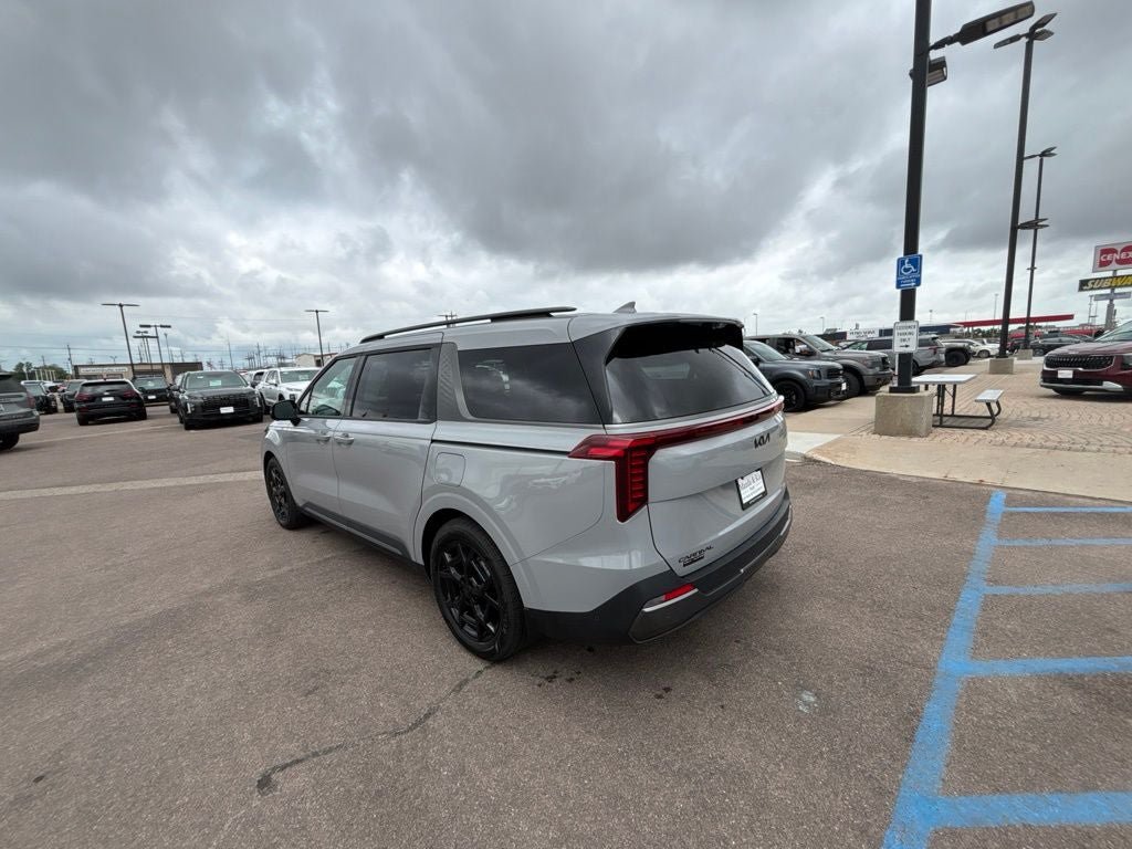 Used 2026 Kia Carnival SX Prestige FWD image 7