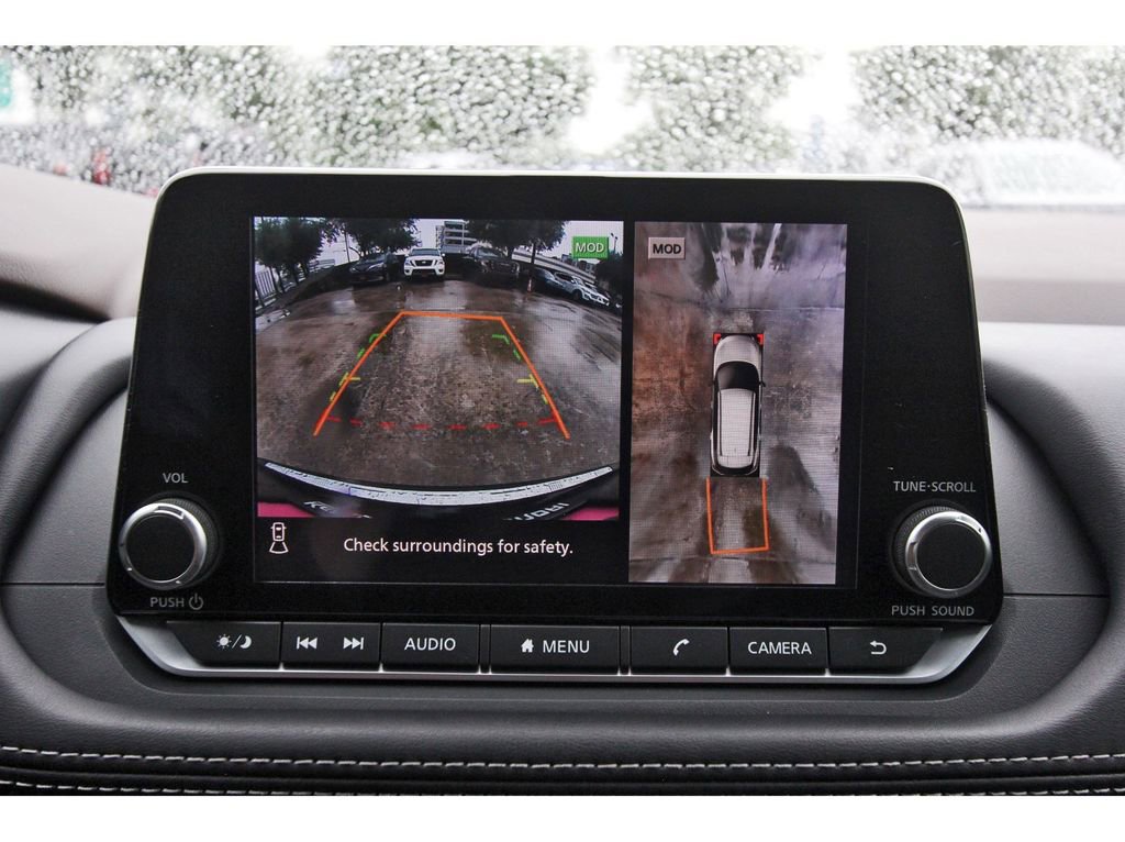 Used 2023 Nissan Rogue SL image 29