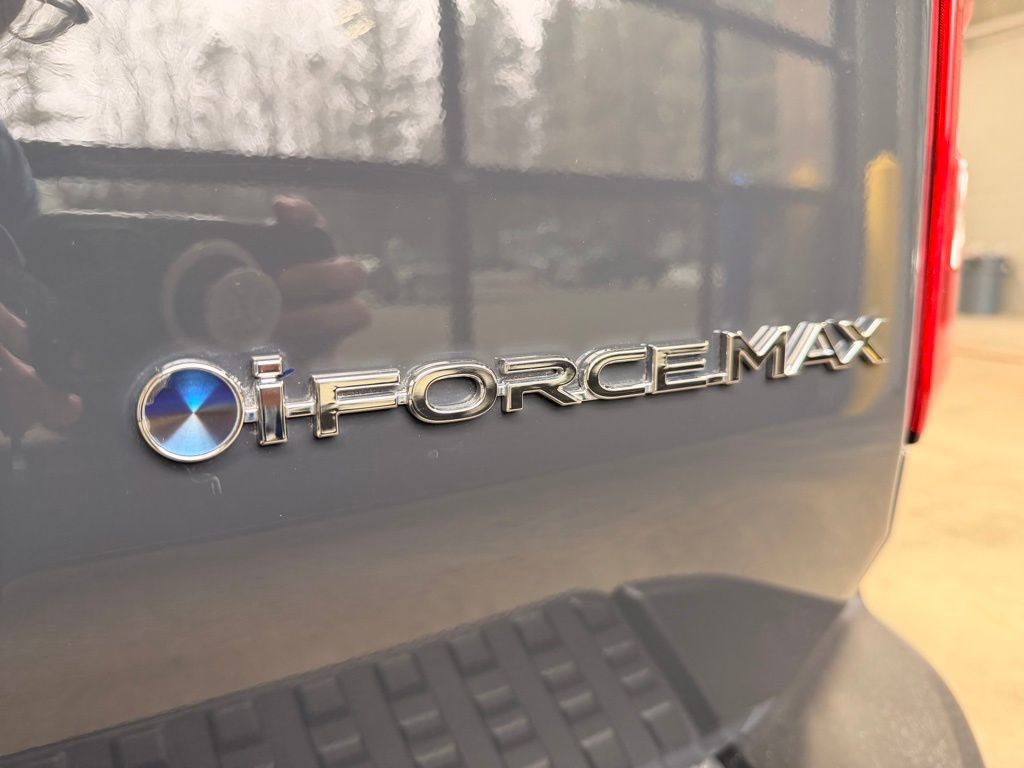 Used 2025 Toyota Land Cruiser AWD/4WD image 12