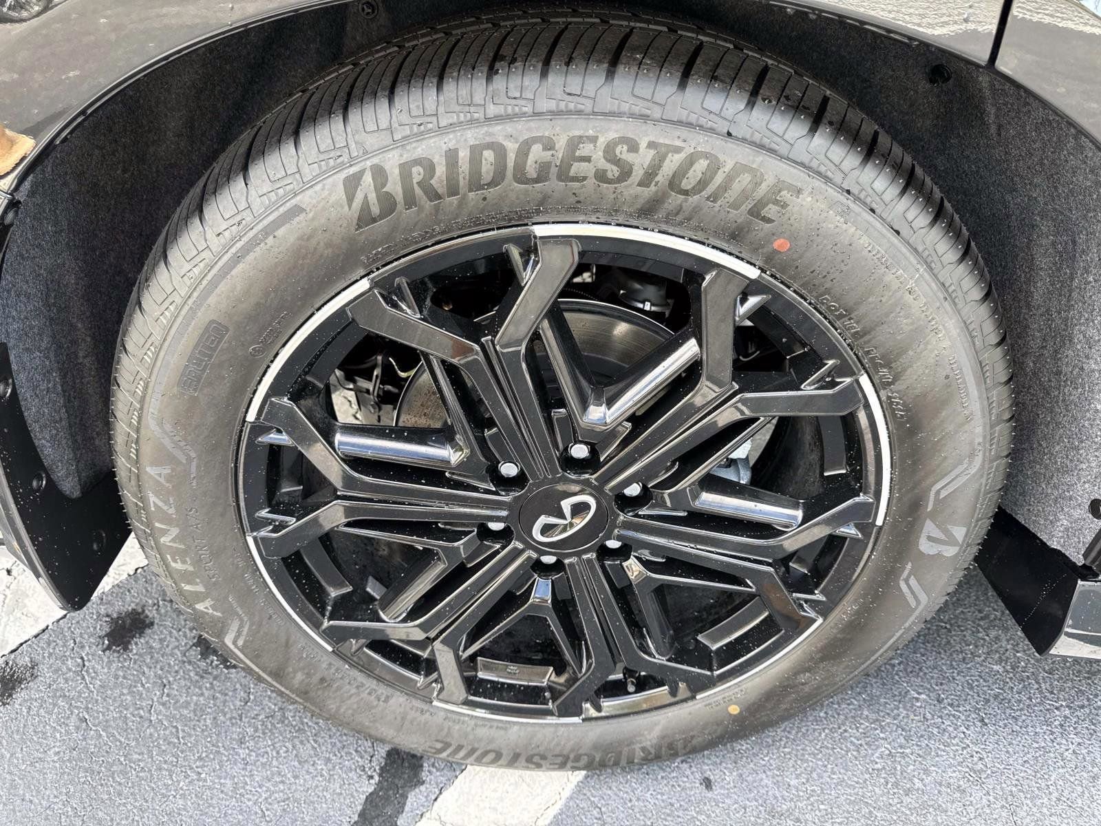 New 2026 INFINITI QX80 4WD w/ Sport Exterior Package image 28