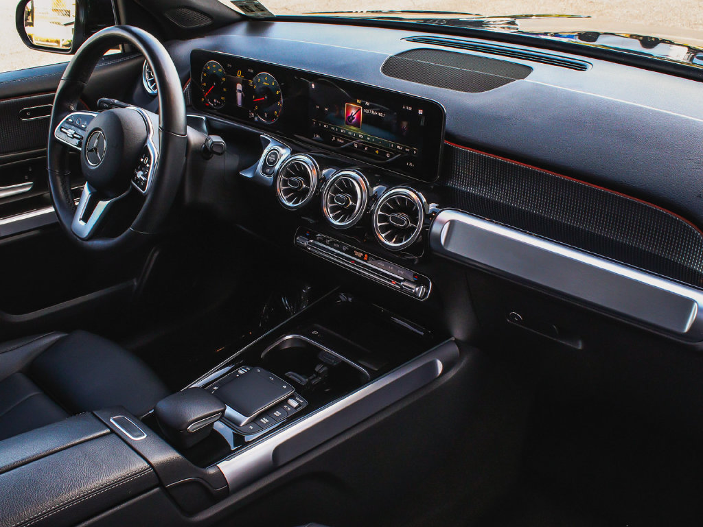 Used 2022 Mercedes-Benz GLB 250 4MATIC image 43