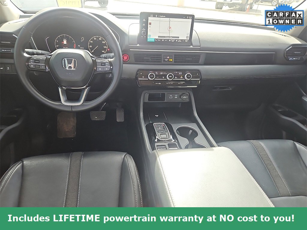 Used 2025 Honda Pilot Touring image 12