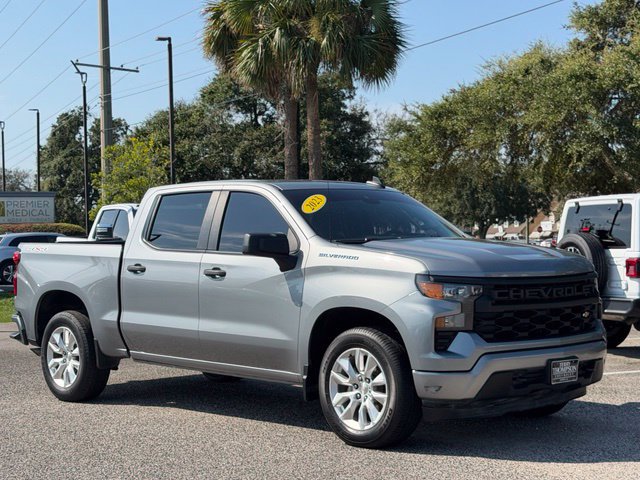 Used 2023 Chevrolet Silverado 1500 Custom AWD/4WD image 8