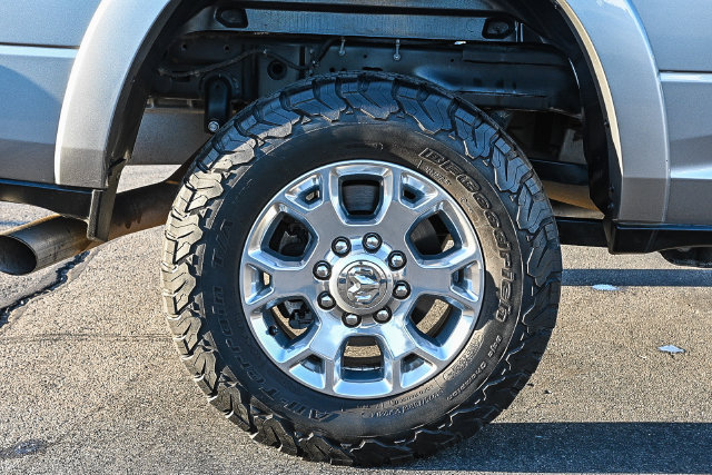 Used 2022 RAM 2500 Laramie AWD/4WD image 12