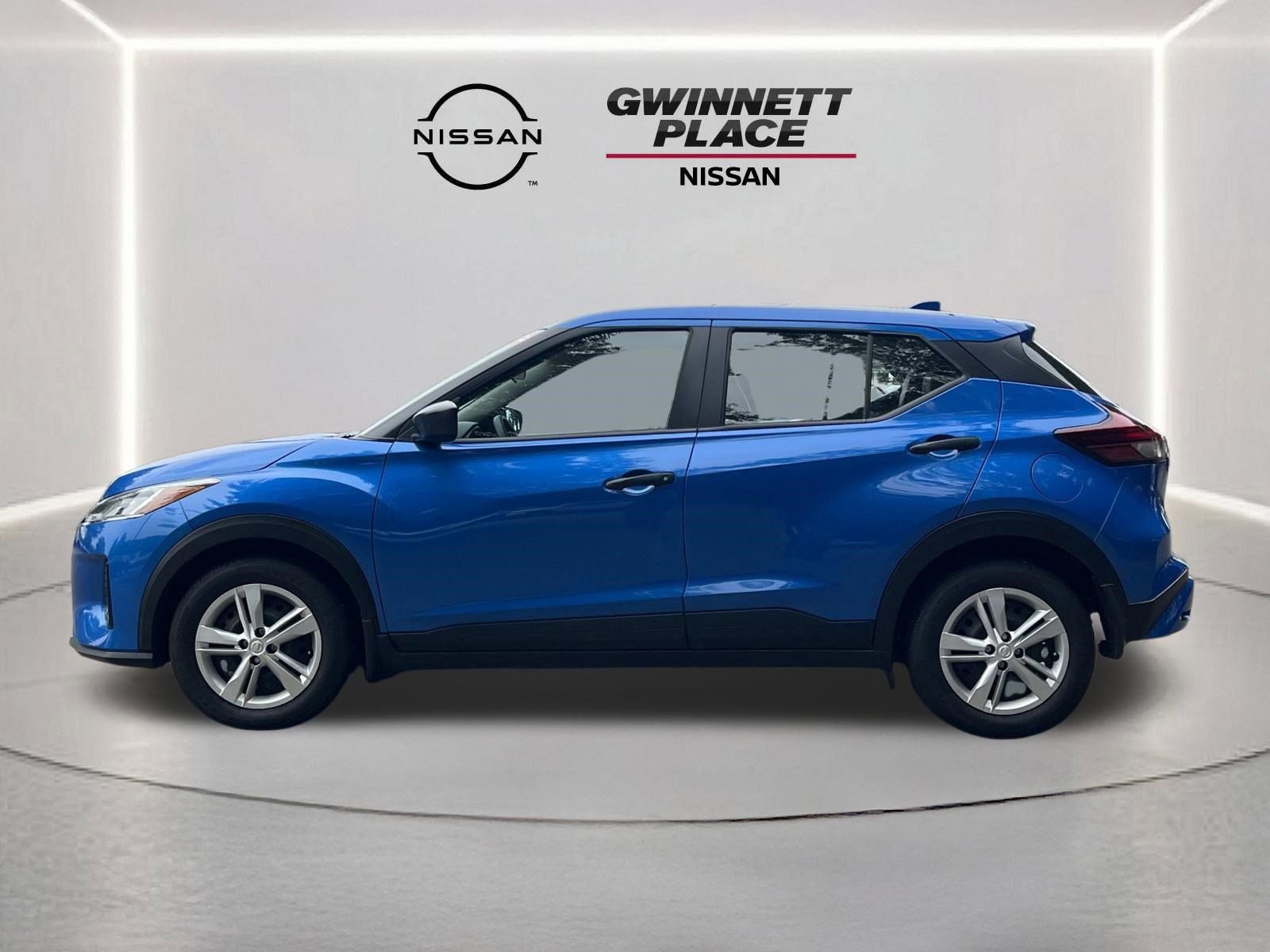 Certified 2025 Nissan Kicks Play S FWD image 21