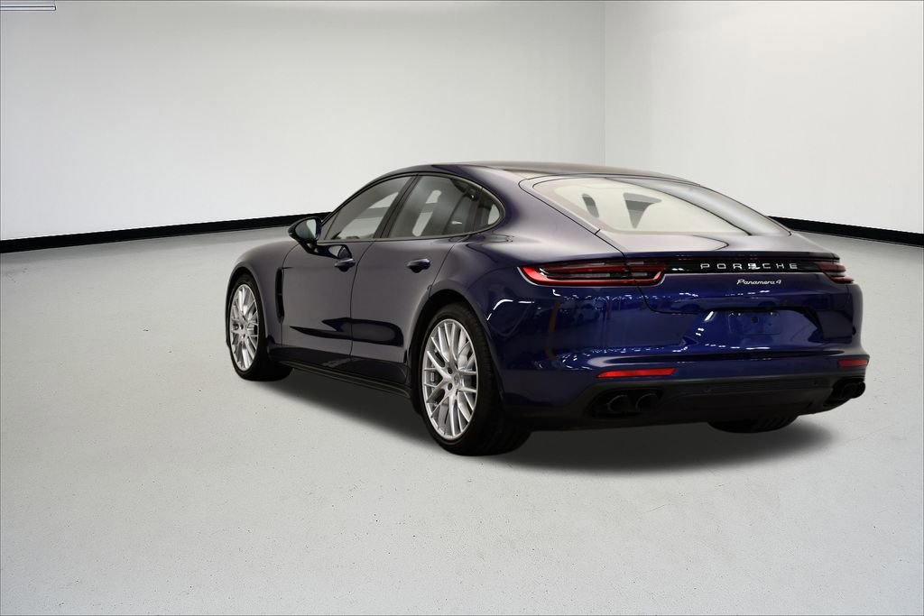 Used 2020 Porsche Panamera 4 image 3